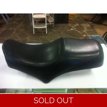 1981-83 Yamaha XV750 Virago Seat